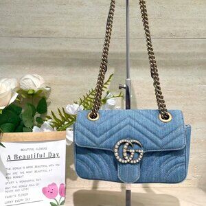 Gucci bags are new, trendy and versatile, interpreting high-end fashion attitude